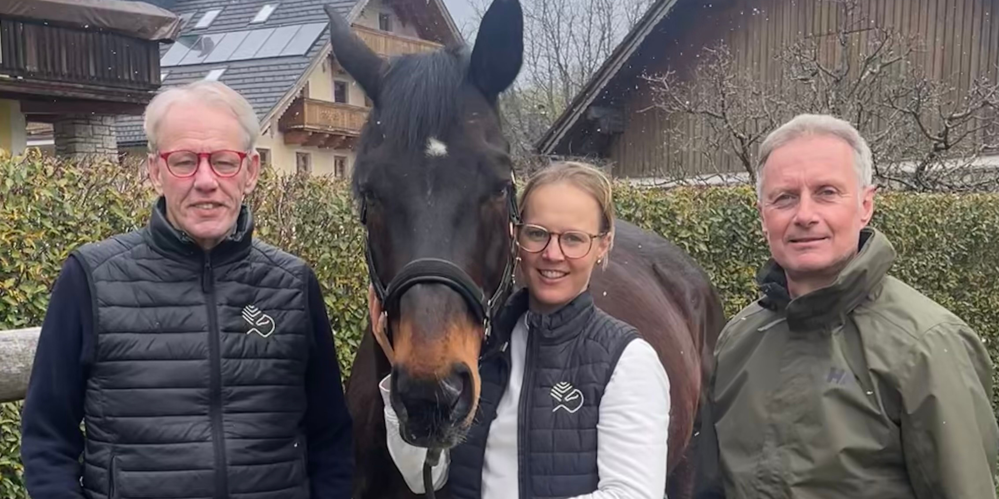 3 von 4 Gesellschafter der Stelzhammer GmbH: Dr. Wolfgang Stelzhammer, Marie Stelzhammer & Thomas Stangassinger. Nicht im Bild: Dr. Ulrike Stelzhammer